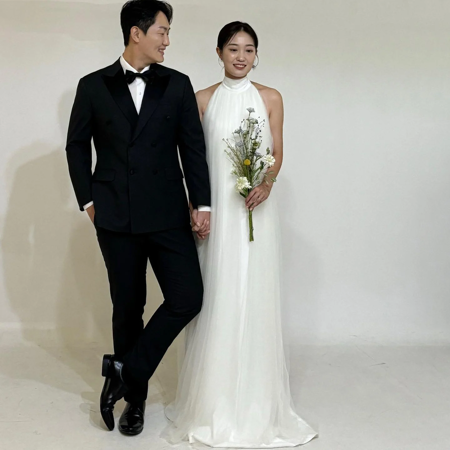 

OEING Halter Korea Garden Evening Dresses Pleat Tulle Sleeveless Formal 프롬드레스 Floor Length Elegant Prom Grown Party Women Bride