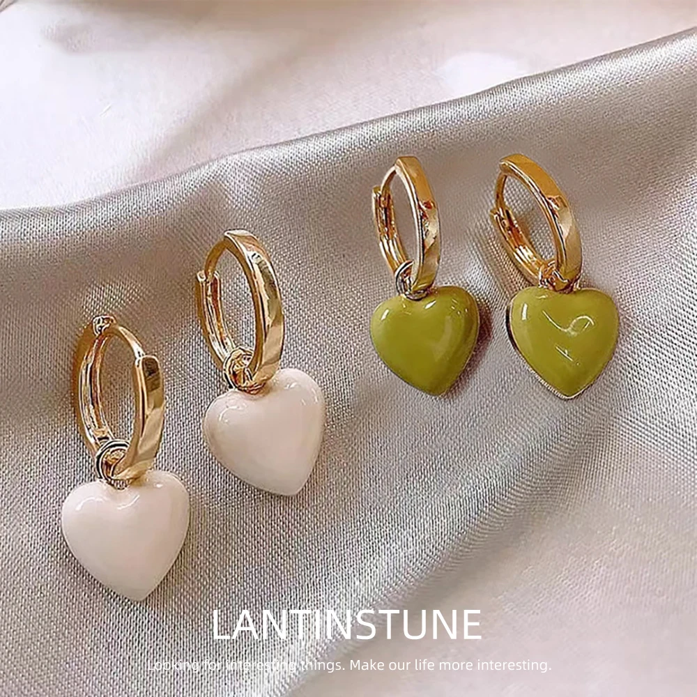 ART HEART SYMMETRICAL BUTTON EARRINGS