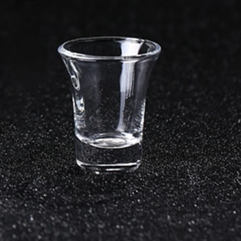 Description Picture 3 of item6pcs Set 15ml Spirits Cup Shot Glass Vintage Mini Wine Glass Vodka Brandy Cocktail Drinking Glasses Drinkware Household Gifts
