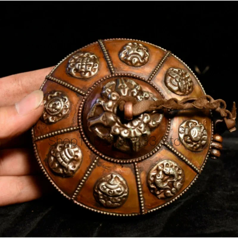 

Old Tibet Buddhism Bronze 8 Auspicious Symbols Finger Cymbals Bell Faqi Statue