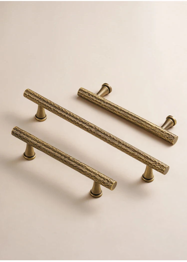 Dooroom Handgefertigter Schrank- und Schubladenknöpfe aus massivem Messing mit Hammermuster, antiker Bronze-Möbel- und Kleiderschrankgriff – Detail 9