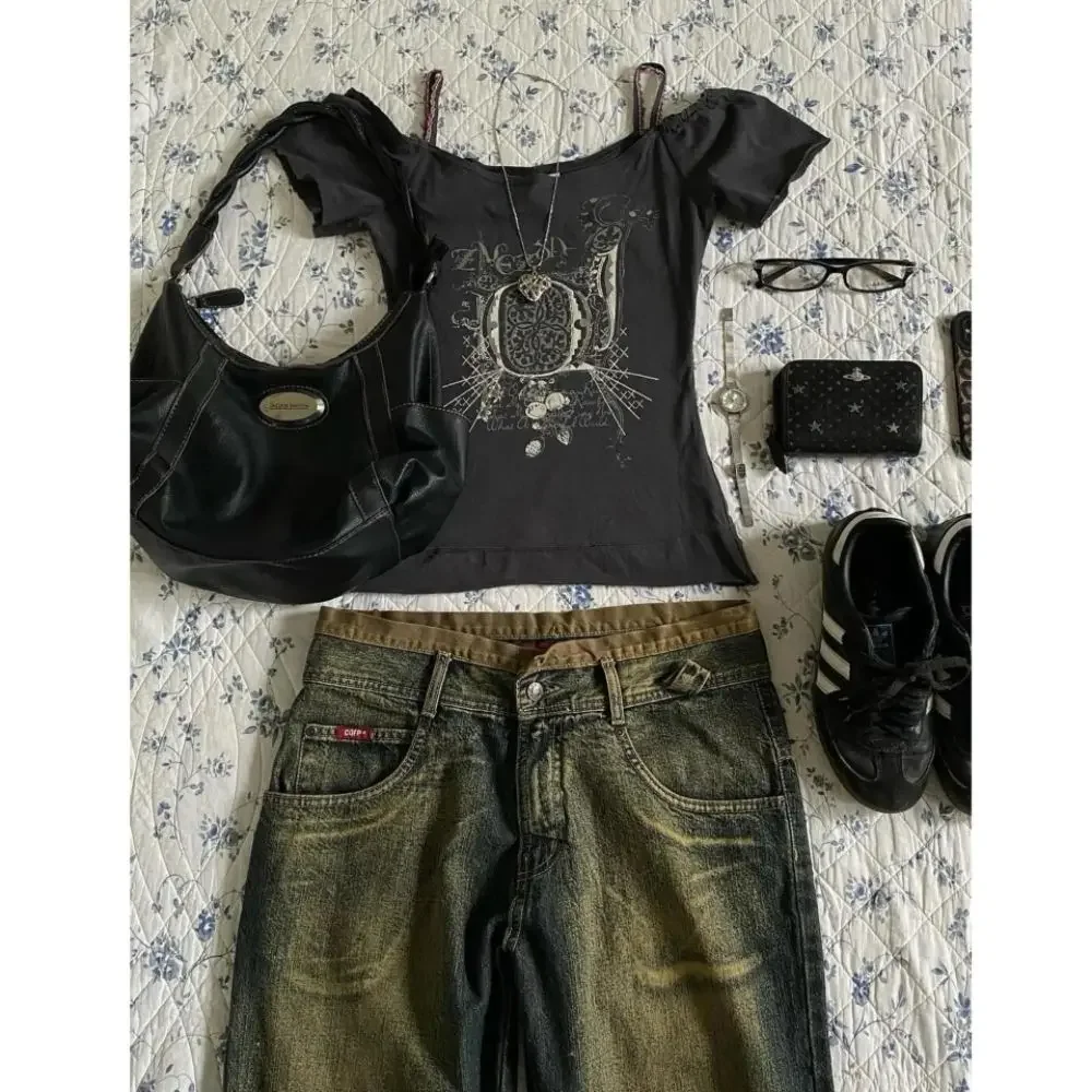 Description Picture 3 of itemShort Sleeve Casaul Summer Streetwear Gothic T-Shirt Gothic Slim Tee Femme Crop Top 90s Vintage Clothes Women Tshirts Punk Sexy