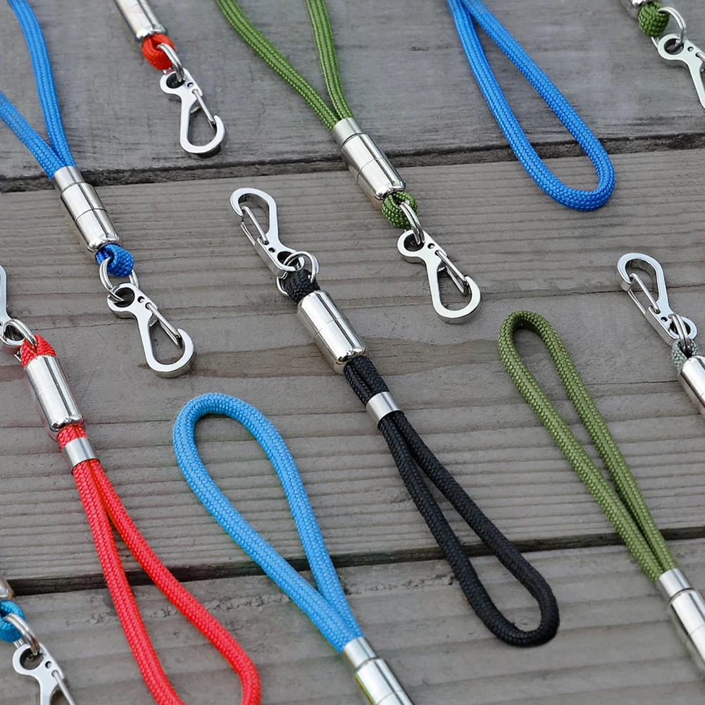 Outdoor Survival EDC Paracord Carabiner Snap Mini Spring Clip Camping Hiking Hook Backpack Tactical Buckle Clip Key Chain Carabiner Clips Carabiner Belt Clip Keychain Tool