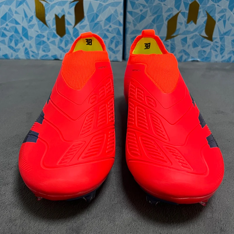 SLIP-ON High Quality Mens Soccer Shoes Non-Slip Turf Soccer Cleats for Kids TF/FG Training Football Boots Chuteira Campo 35-46