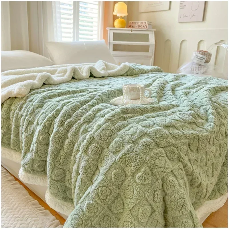 Super Soft Lamb Wool Blanket Double Side Flannel Throw Blanket for Sofa Bed Solid Color Thick blanket  Comforter Home Decor