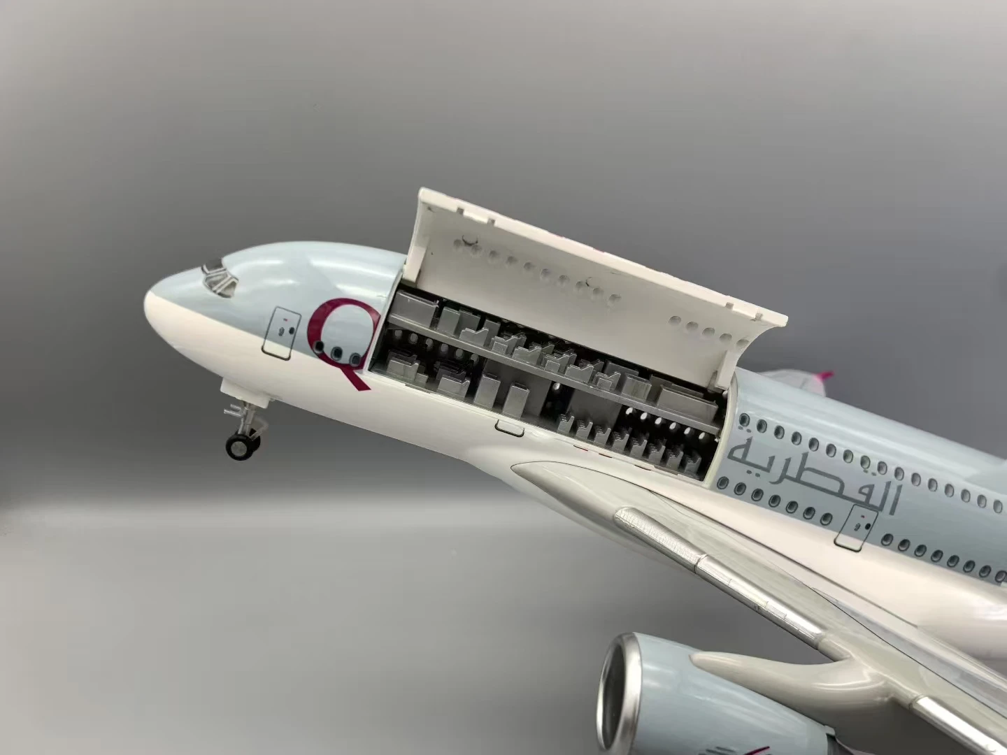 NEW A380 Qatar Airways Model Plane 18 inchs Large Model Airplane