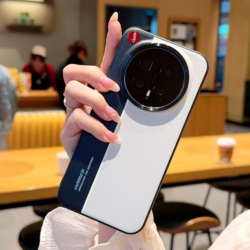 Dual-Tone Phone Case with Fluorescent Highlights and Ergonomic Design