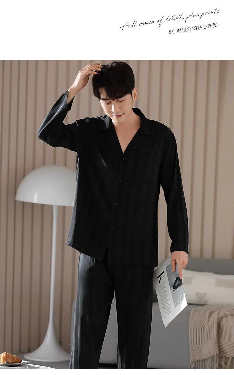 black silk pajamas NXY new men's pajamas spring and autumn ice thick cardigan black imitation silk casual wear home clothes mens lounge wear