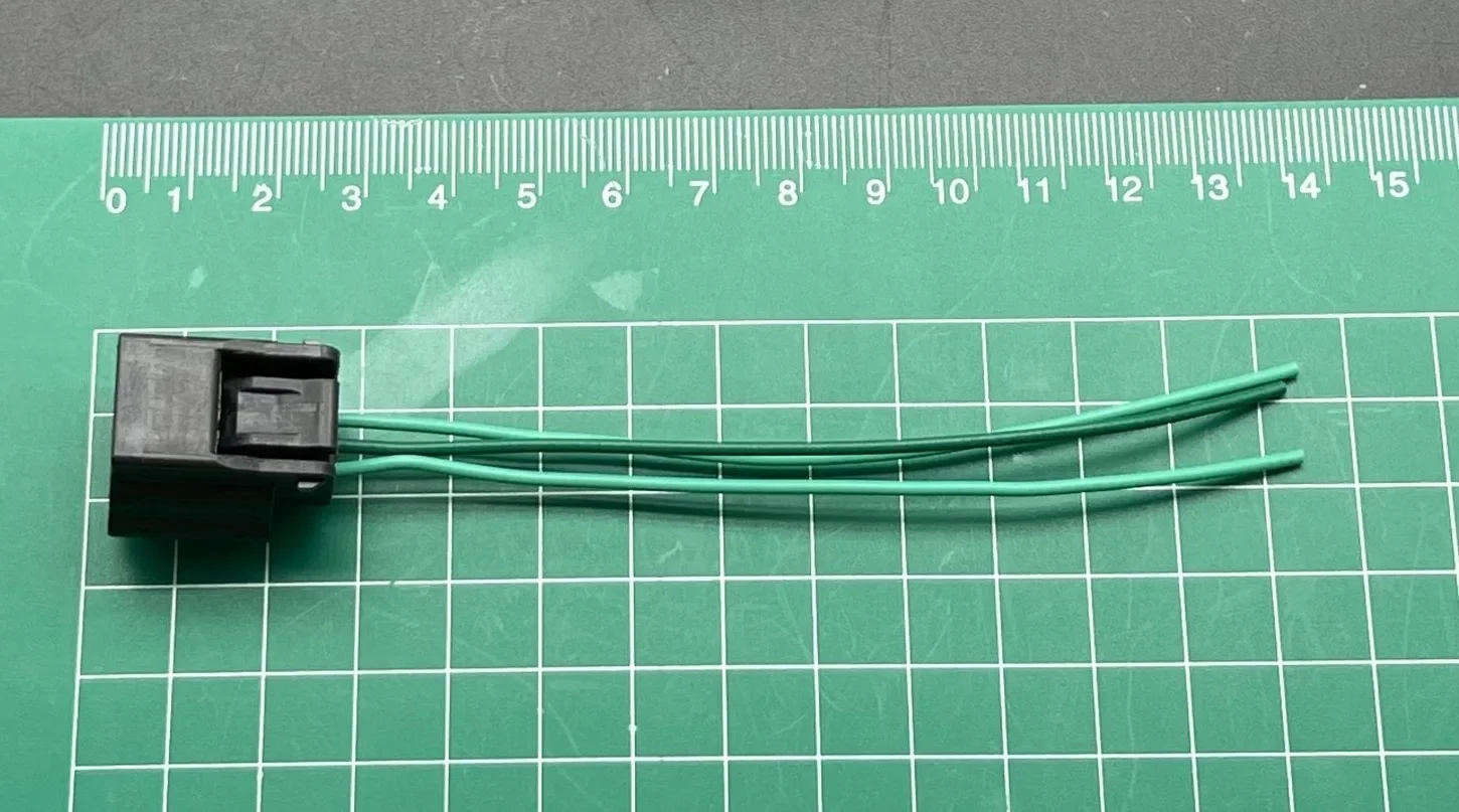 for Nissan X-trail tiida Teana sylphy 3PIN reversing radar crankshaft position sensorharness plug