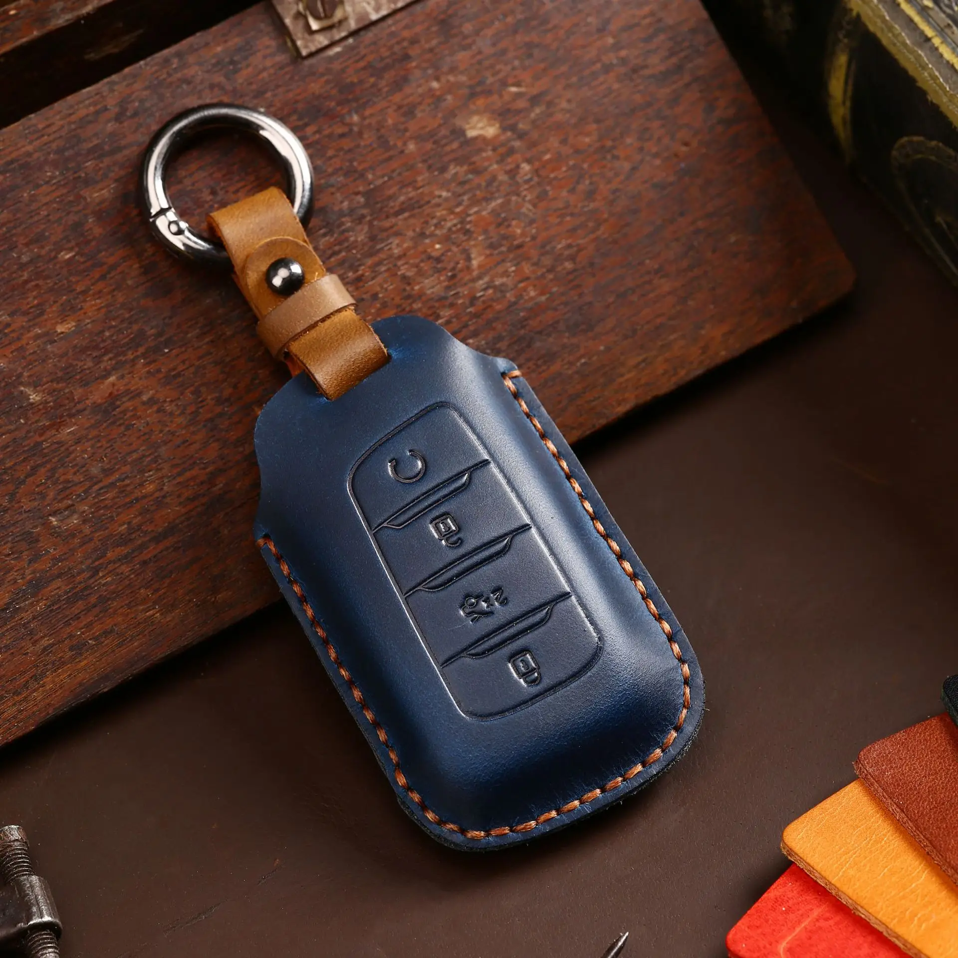 Kaufe Car Key Case Cover for Changan Cs35plus Cs35 Cs15 Cs75 Cs95 Cx20 Cs1  Cv1 Alsvin V7 Raeton 20 18 Cs55 Cx70 Holder Shell Keychain