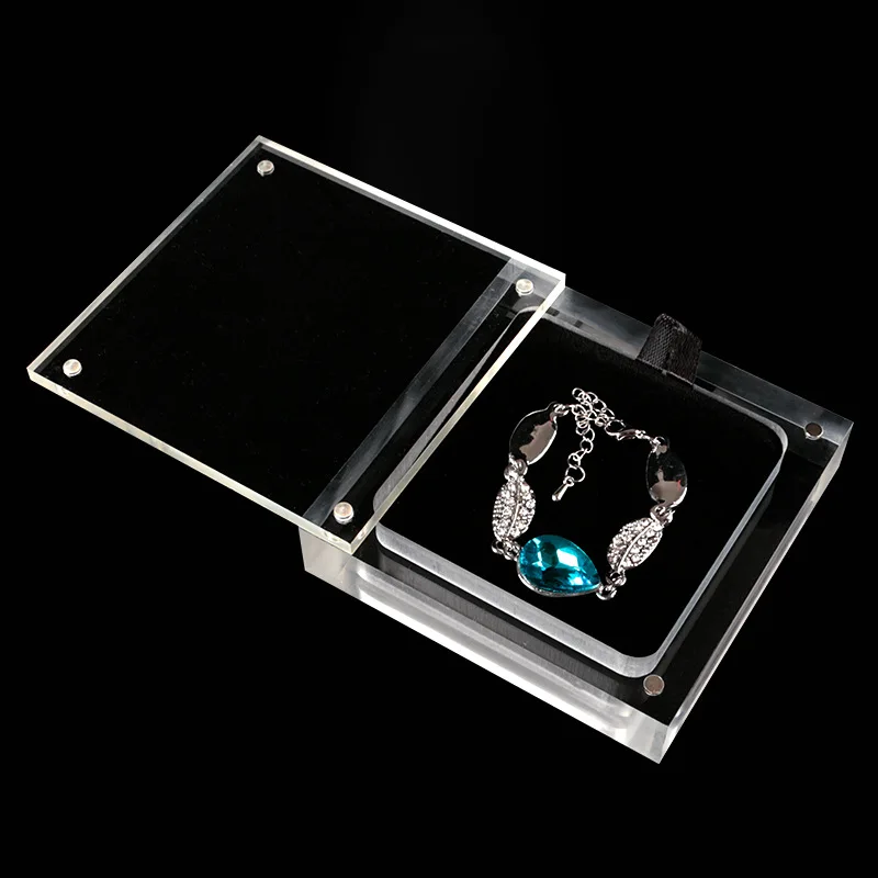 Small Size Jewelry Display Box Lockable Acrylic Magnetic Gemstone Casket High-Quality Necklace Storage For Gift Box New 2024