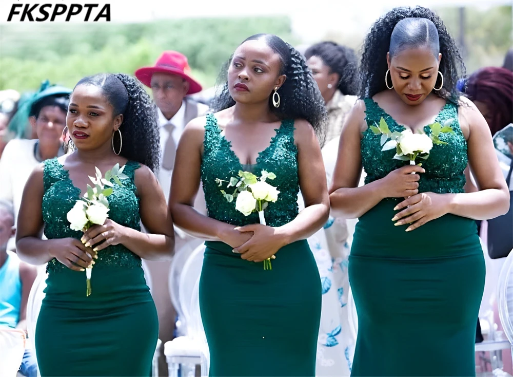 Graceful Beaded Lace Mermaid Green Bridesmaids Dresses V Neck Floor Length Satin Wedding Guest Gowns Customized