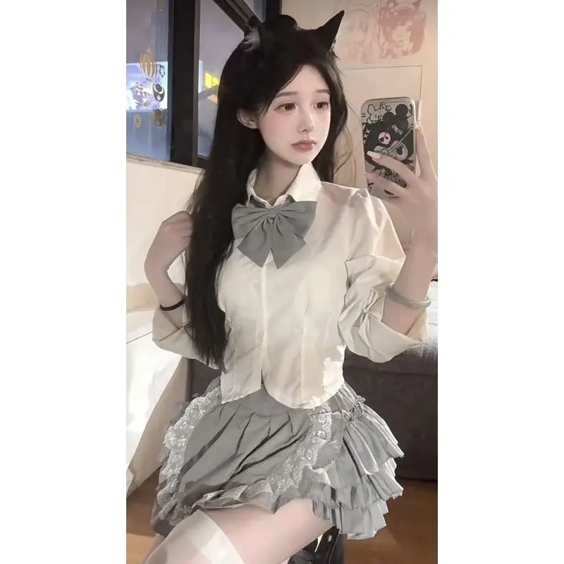 

Cute Girl JK Uniform Bowknot Shirt Design Lace Patchwork Ruffled Short Ins Style Suit Skirt