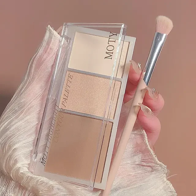 3-Color Bronzer Contouring Palette Image 18