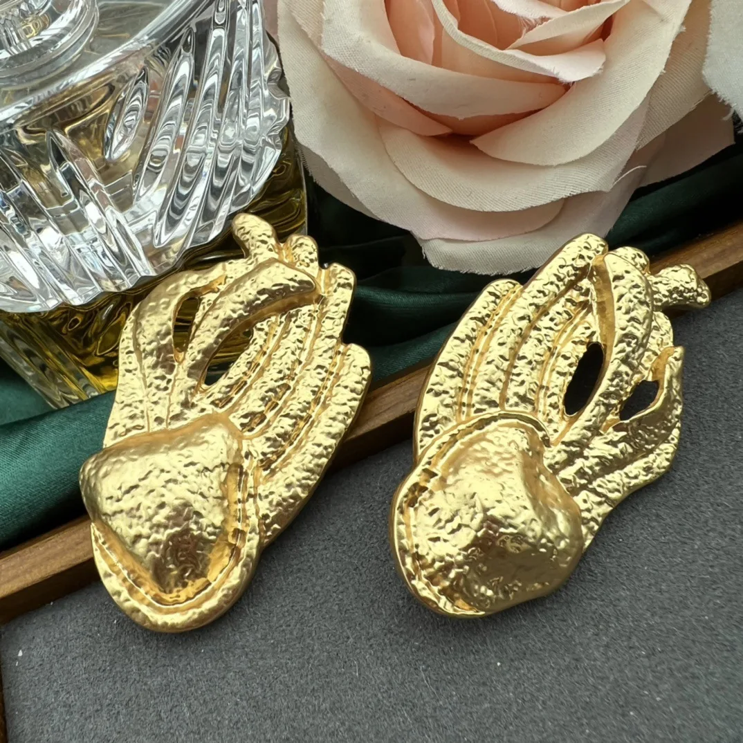 

Vintage Palace Buddha Hand Ear Clip