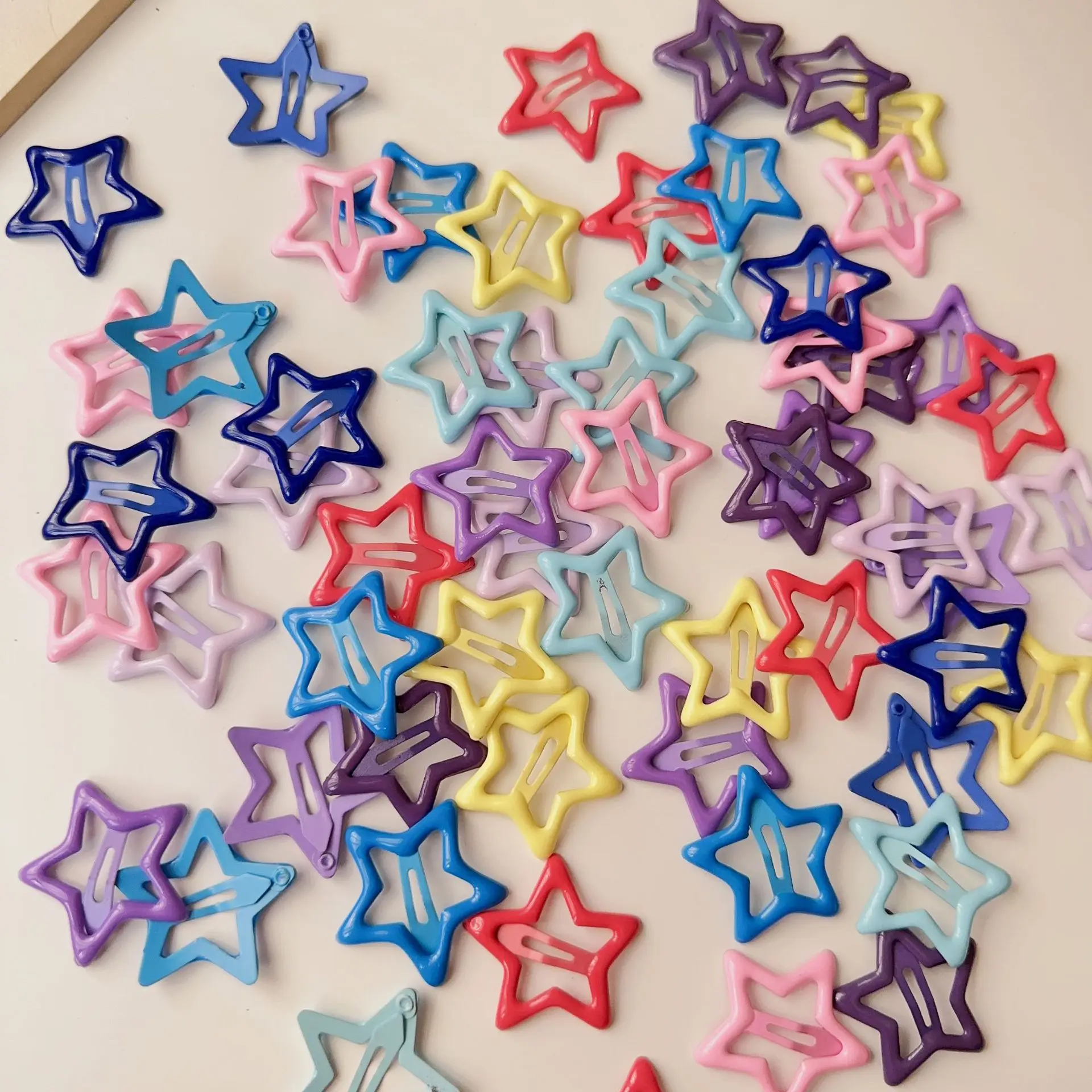 Colorful Star Hair Clips 10PCS 3.2cm Girls Hair Accessories - Uniqwear