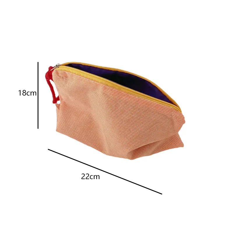 Large-Capacity Plaid Makeup Bag for Women Ins Style Portable Cosmetic Storage Bag Skincare oiletry Organizer  Travel Daily Use - Image 6