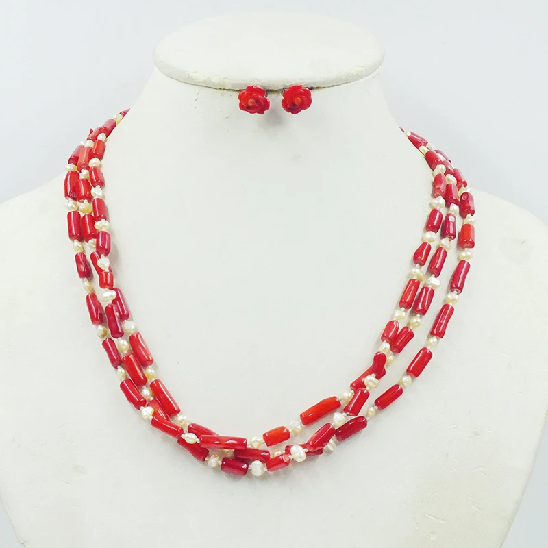 

Delicate and beautiful. 100% Natural Coral/Natural Pearl Necklace. Earring set 45cm