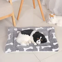 Tapis en Polymères à Double Face pour Animaux de Compagnie, Lit de Couchage Court en Peluche pour Chats, Petits Chiens, Couverture Mignonne pour Animaux de Compagnie, Coussin Chaud pour Chaton, Canapé-Lit pour Chat 2