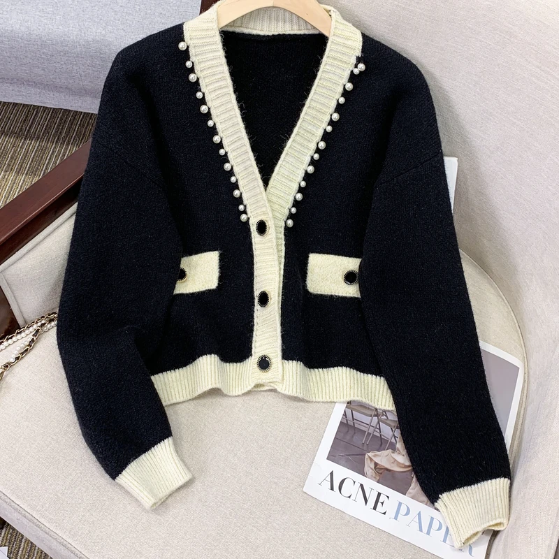 

Pearls Knitted Cardigan Sweater Women 2022 Autumn Winter Korean Fashion Elegant Patchwork Chic Button Long-sleeved Knitwear Tops