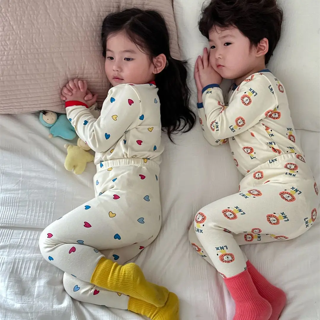 الكورية نمط بيبي بوي فتاة لينة الدافئة بيجامة مجموعات نحى الكرتون ملابس خاصة كم كامل أعلى السراويل الأطفال الملابس القطنية مجموعة