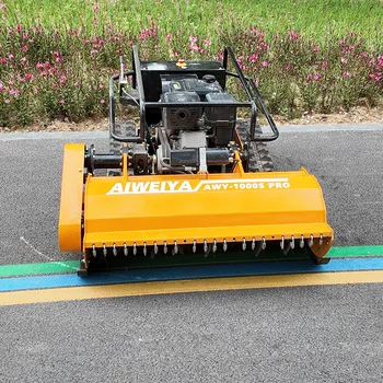Robot Rasaerba Personalizzato di Lusso per Ville, a Benzina, con Telecomando, Cingolato, per Manutenzione Giardino di Alta Gamma, con Funzione Falciatrice a Flagelli