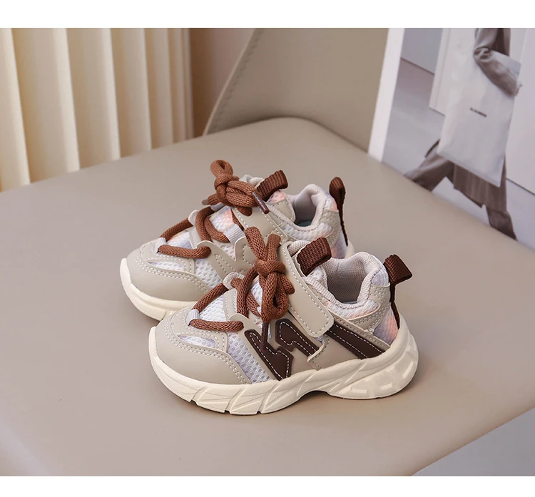 Baskets pour enfants en maille marron respirantes et légères pour garçons et filles, chaussures de tennis tendance antidérapantes et souples pour enfants et bébés_voghion.com