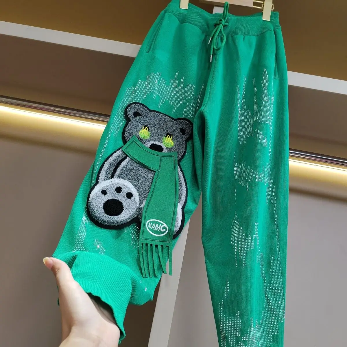 2023 New Spring Trendy Embroidery Cartoon Green Sweatpants Drawstring Elastic Waist Hot Drilling Streetwear Long Trousers