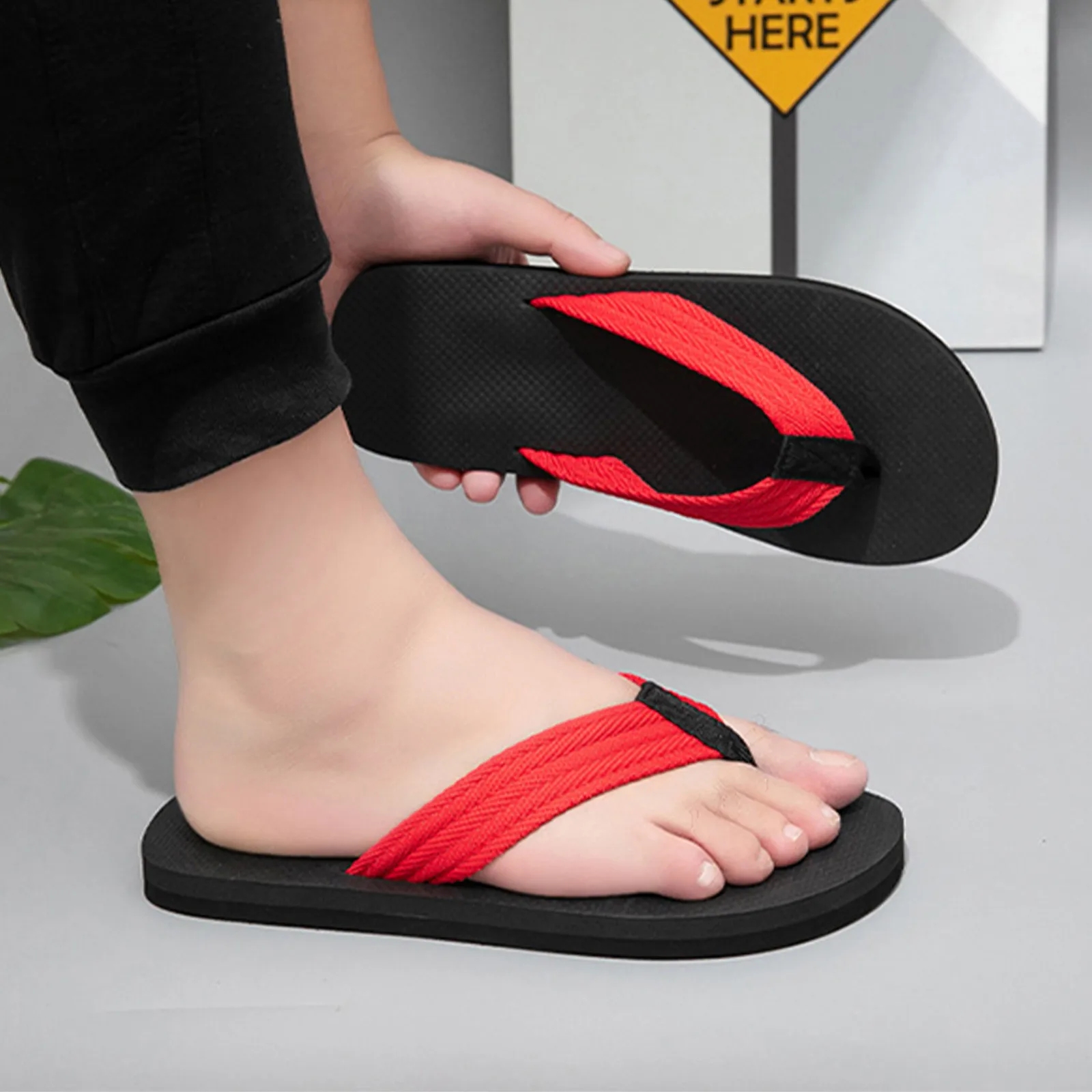 Hidden Penis Flops Spread Hap-Penis Quick-Dry Flip Flops Parody Penis Slippers Beach Flip Summer Comfort Non Slip Sandal flip flops summer slippers summer sandals beach shoes