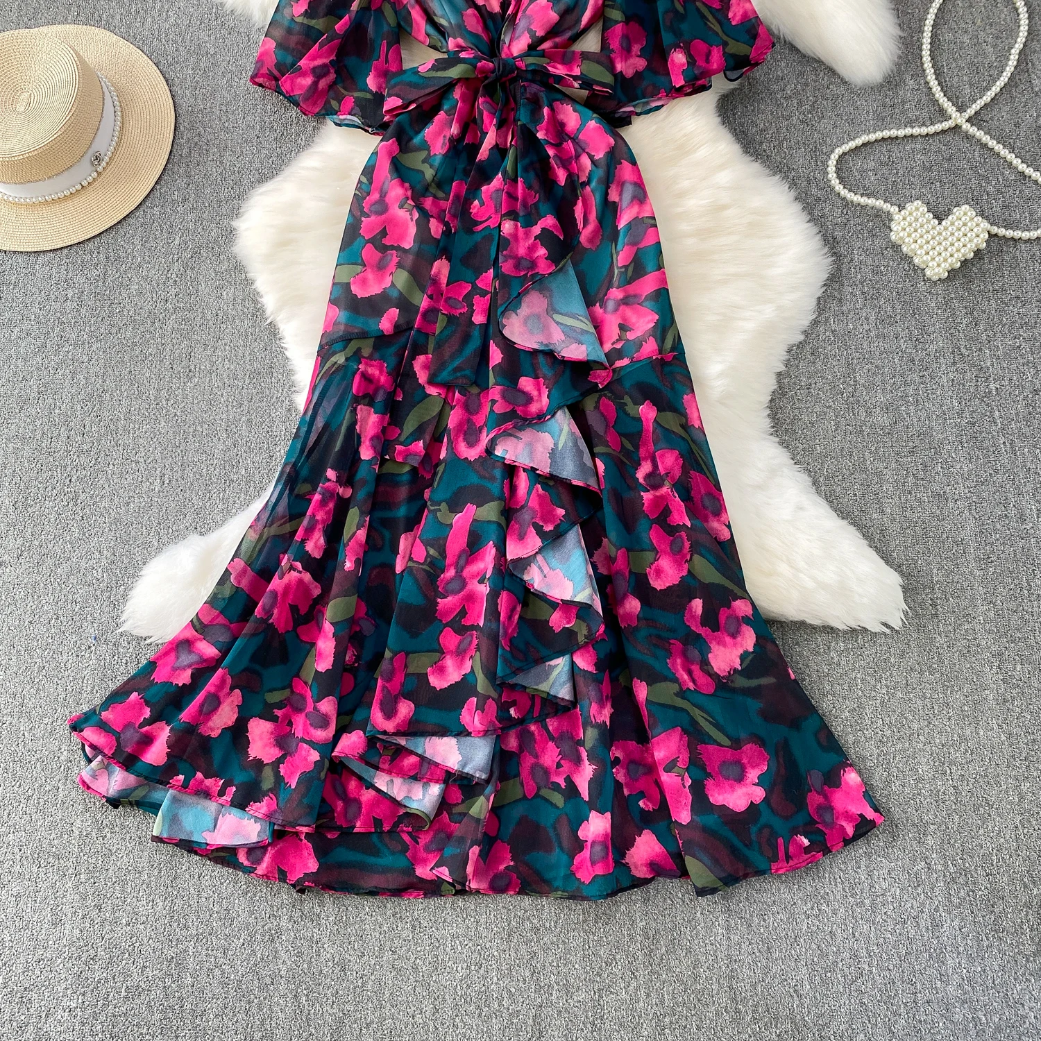Summer Women Red/White/Yellow Floral Printed Irregular Ruffle Long Dress Vintage V-Neck Puff Sleeve Elegant Dress With Belt New