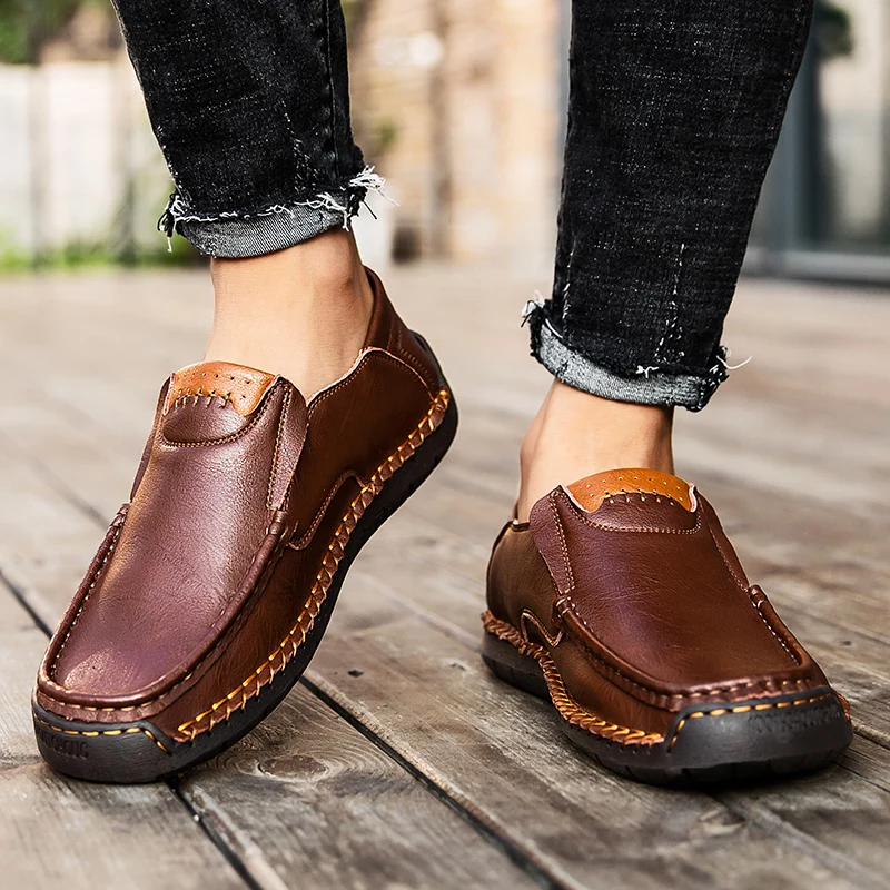 Handmade Leather Men Shoes Men Flats Hot Sale Moccasins Walking Shoes Casual Comfortable Loafers Slip On Leather Man