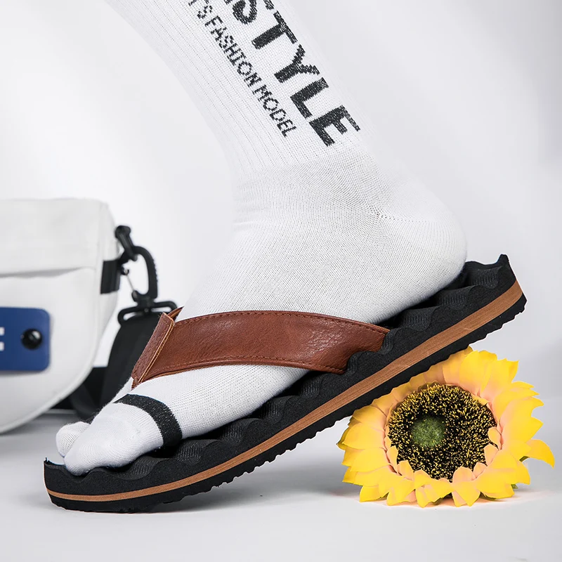 

Flip Flops Men Women Slippers Summer EVA Massage sole Soft Bottom Mules Slides Light Beach Shoe Flip Flops Casual Slipper 39-45
