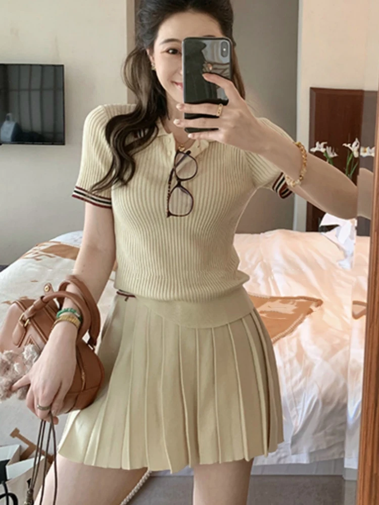 Autumn Knitted Two-piece Skirt Set Women Turn-down Collar Short Sleeve Top Pleated Mini Skirt Korean Fashion Knitting Outfits