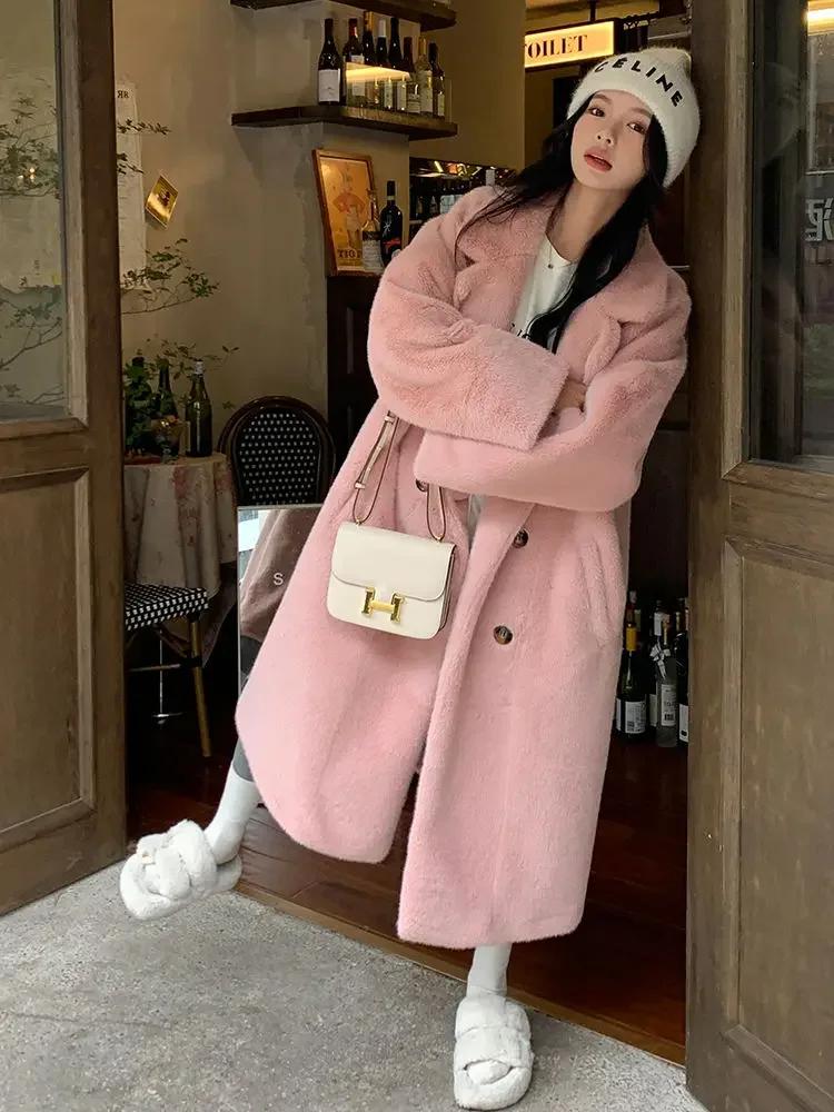 

2023 New Fashion High Quality Female Super Hot Autumn Winter Plush Thick Warm Loose Women Faux Fur Coat Lapel C12