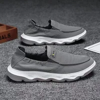Men's Board Shoes Canvas Shoes Korean Version  Trendy Fashionable Casual  Breathable 2024 one Foot Lazy Shoes Men's 1