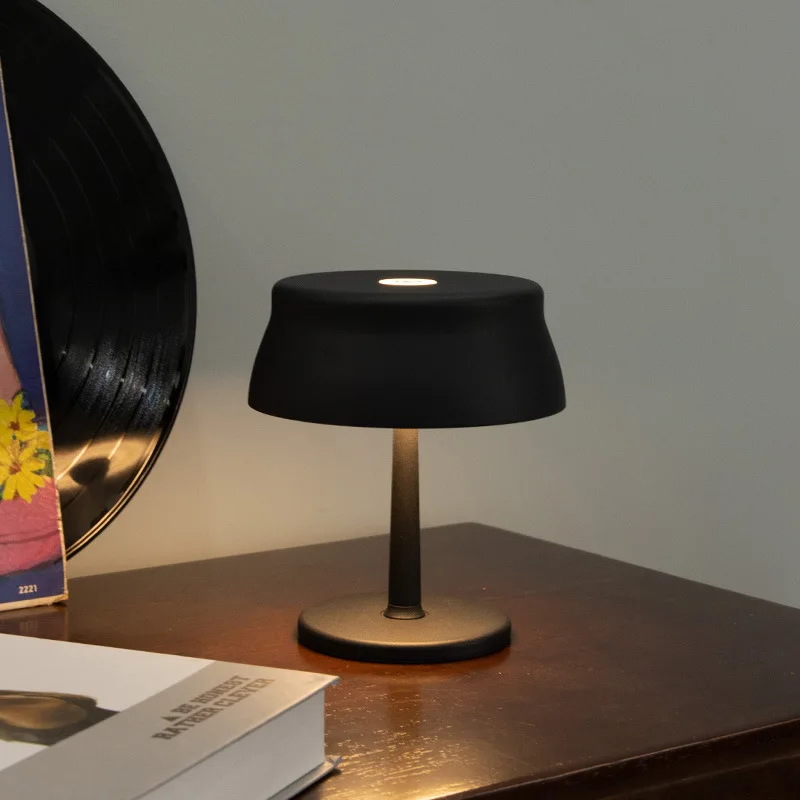 

LED Cordless Table Lamps Creative Restaurant Bar Table Lamp USB Rechargeable Bedside Lamp Touch Stepless Dimming Night Light