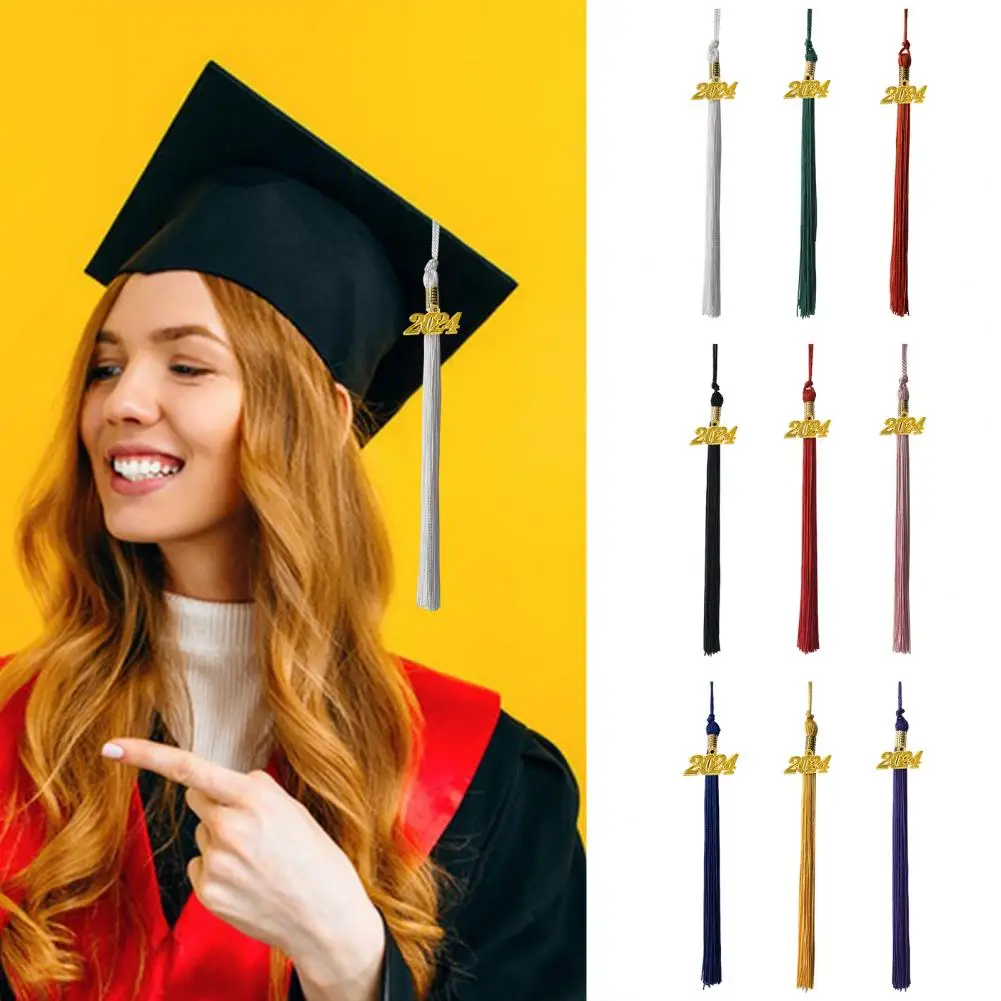 Robes de remise de diplôme du collège - Durables et personnalisables