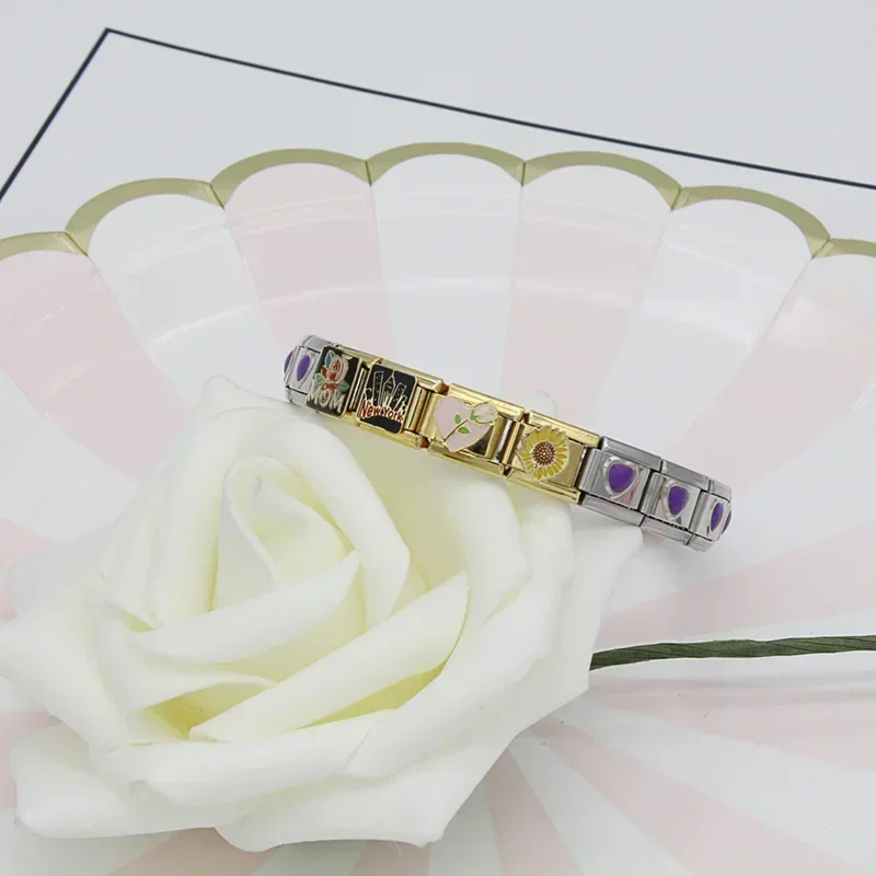 Daisy Flower Stainless Steel Charm Bracelet - Music-Inspired Design