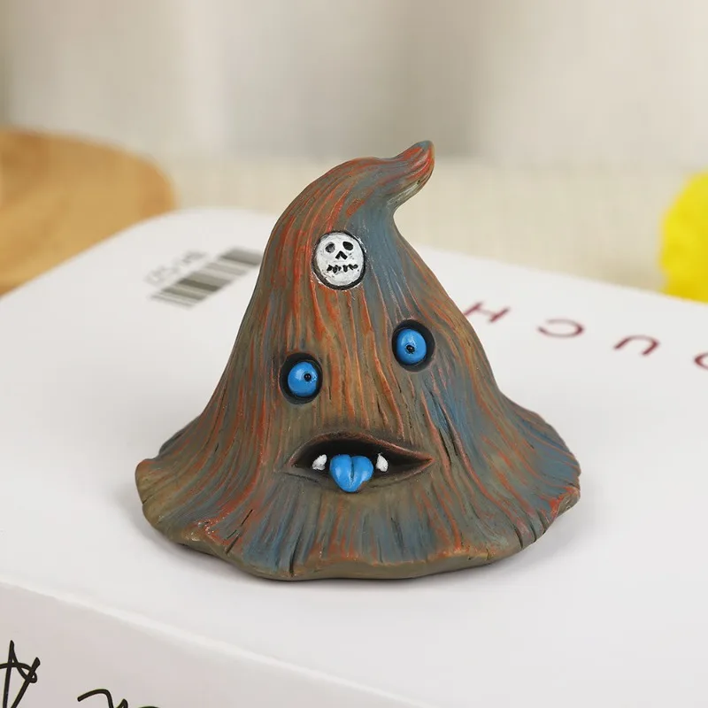 Blue Eye Ghost Home Decor Figurine - Practical and Stylish Accent Piece for Living Room, Study, and Entryway Decoration