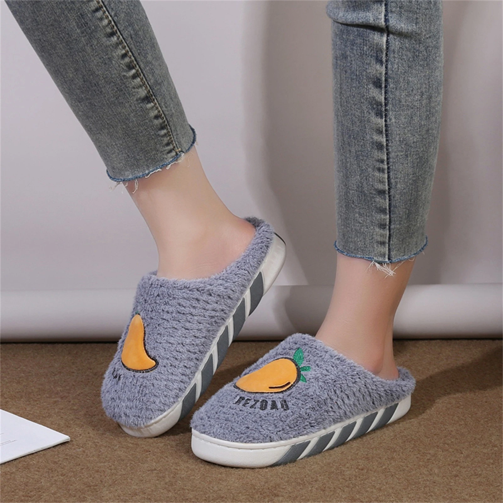 Zapatillas de felpa con bordado frutas para mujer, zapatos planos de algodón con Mango grueso, cálidos, para invierno| | - AliExpress