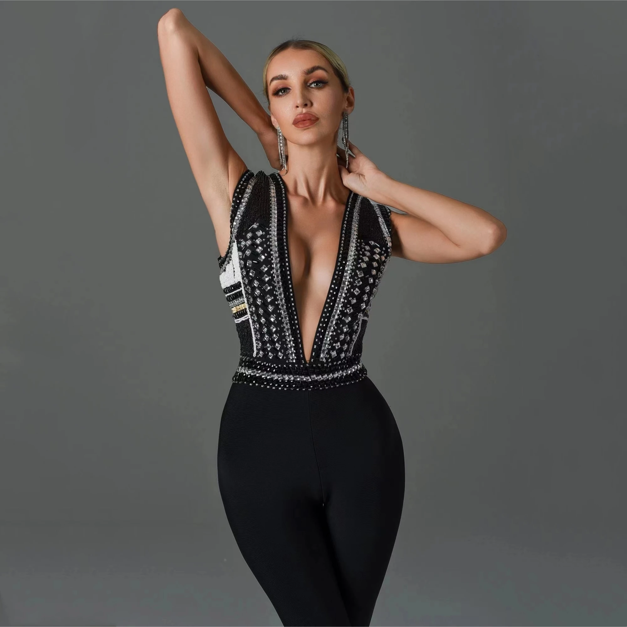 

High Quality Women Black Color Sleeveless