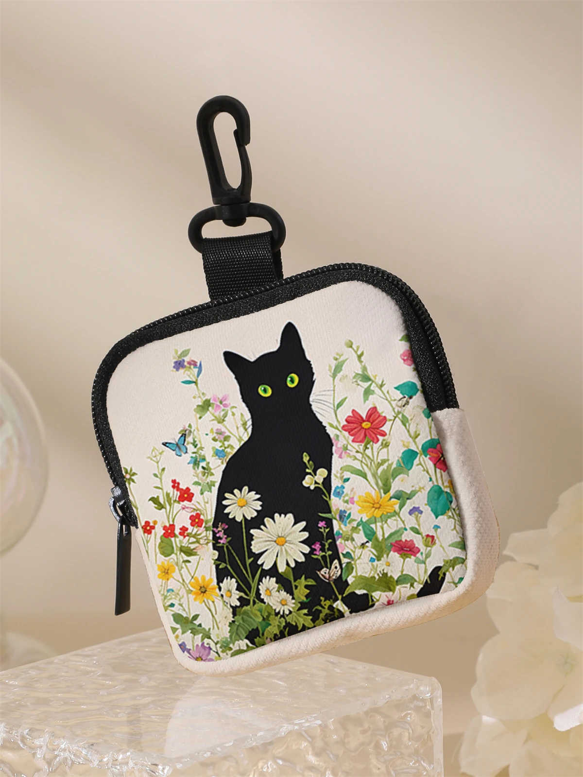 Cat patterned large capacity coin wallets, digital printed coin wallets, and storage bags are ideal choices for gifts