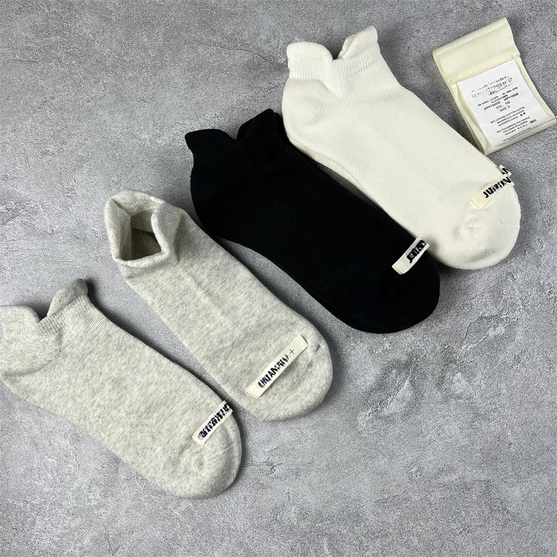 

Cloth Label Towel Bottom Wide Mouth Short Boat Socks for Men and Women Couples Simple Solid Color Versatile Cotton Socks