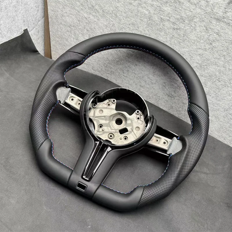 BMW F01 F10 F11 F12 X5 F15 X6 F20 F21 가죽 천공 삼색 스티어링 휠 자동차 부품에 적합