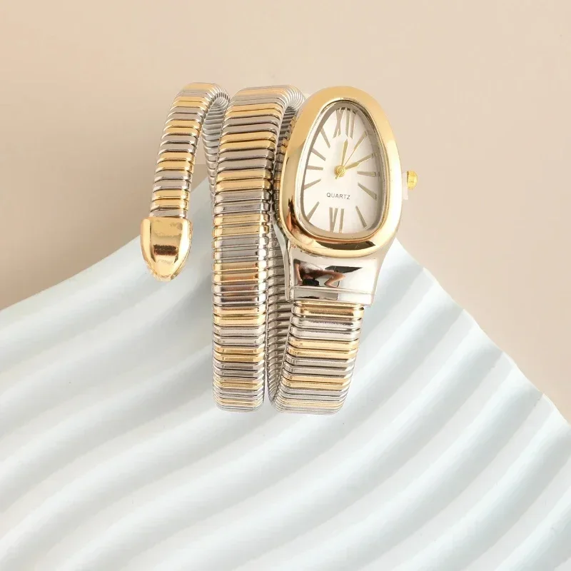 Quartz Womens Watch High Quality Exquisite Luxurious Snake Head Alloy Case