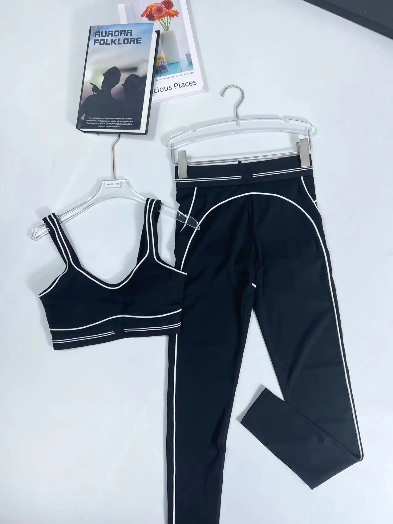 Women Two-Piece Sports Set 5