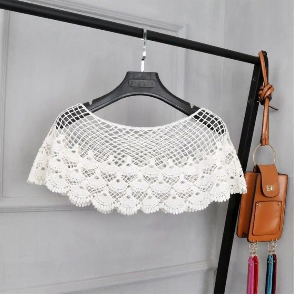 Kurzer Cape-Schal mit Spitze, Gestrickter Durchbrochener Schal, Falscher Kragen, Durchsichtige Spitze, Niedlich und Elegant für Partys und Damen-Dekoration – Detail 18