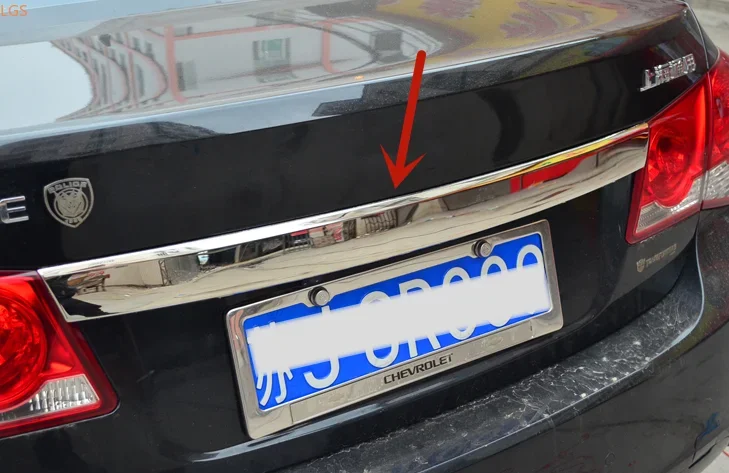 Stainless steel trunk door decoration strip Rear trim strip protection for Chevrolet Cruze 2009-2014 car accessories