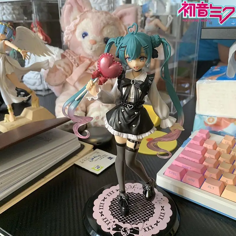 new-original-hatsune-miku-figure-non-mainstream-fashion-subclture-anime-action-taito-model-collectible-toys-gift-for-christmas