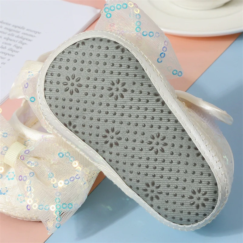 Girls Baby Spring Summer New Walking Shoes Soft Soles Thin Princess Infant Cotton Floor Shoes Sequins Bow Newborn First Walkers 5